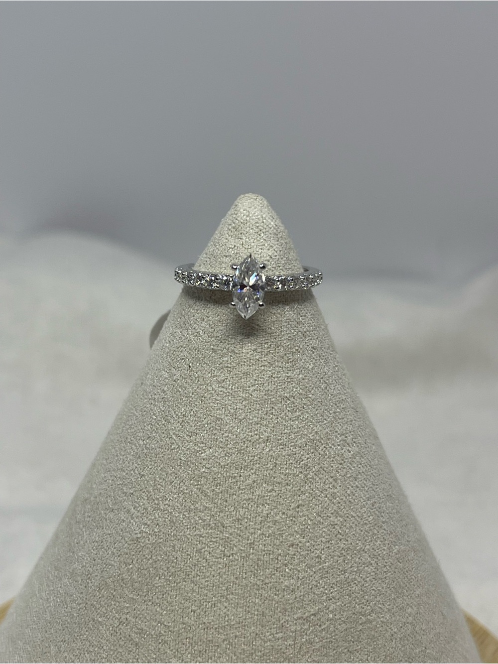 Elegant Marquise Solitaire Pavé Engagement Ring - Silver